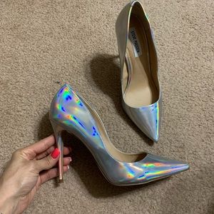 Steve Madden Daisie Iridescent Heels 